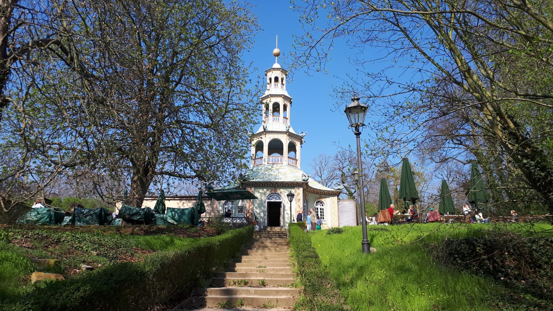 Potsdam Schloss Sanssouci.jpg